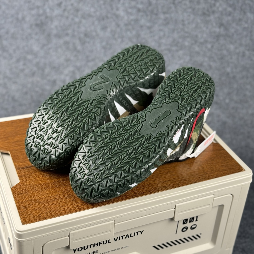 Nike Zoom 实战篮球鞋「丛林迷彩」 把球场变成你的战地 HF2794-013 Nike Zoom 实战篮球鞋「丛林迷彩」 把球场变成你的战地 HF2794-013
