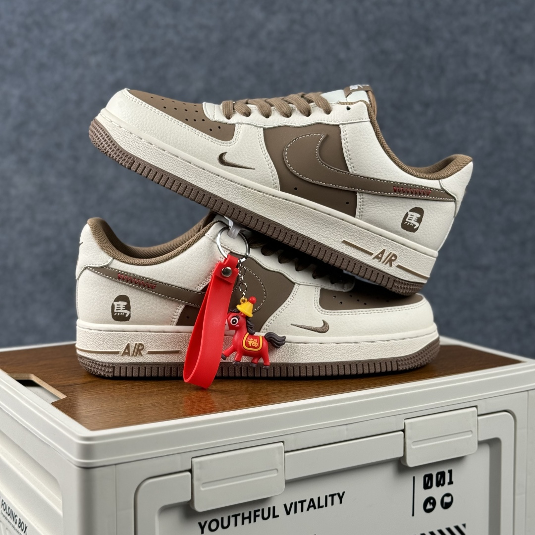 Nike Air Force 1'07 Low 马年限定 空军一号低帮休闲板鞋 XD0028-017-Top High Quatity Cheap Sneakers Fashion Clothing Clothes Bags handbags Shoes of all Brand wholesale With The best Quality And Beautiful Price from China Factory Chinese suppliers wholesaler seller Nike Air Force 1'07 Low 马年限定 空军一号低帮休闲板鞋 XD0028-017