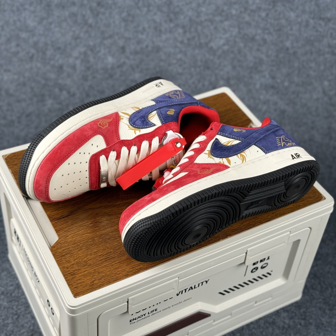 Nike Air Force 1'07 Low 马年限定 空军一号低帮休闲板鞋 XD0028-019 Nike Air Force 1'07 Low 马年限定 空军一号低帮休闲板鞋 XD0028-019