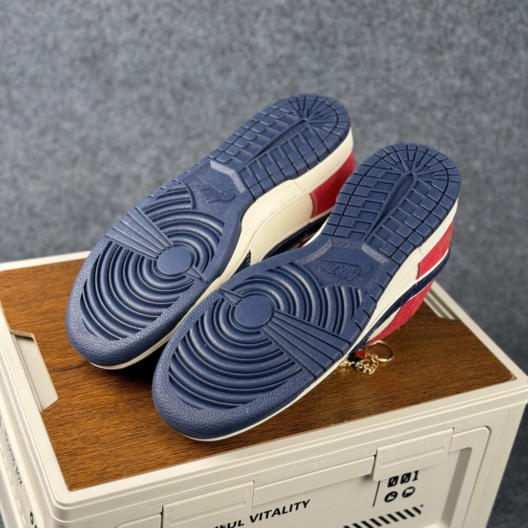 Nike Dunk Low Retro 2026 马年限定 周年高端定制 低帮休闲板鞋 DN3168-028