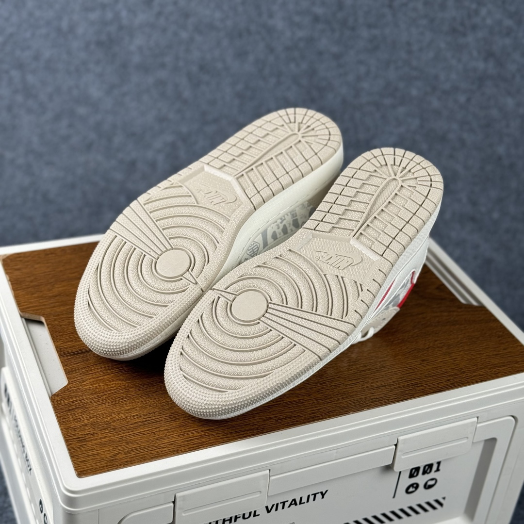 SC版Travis Scott x Fragment Design x Air Jordan 1 Low SP AJ1 乔1马年限定 素底嫣红 低帮文化休闲板鞋 NH0601-062