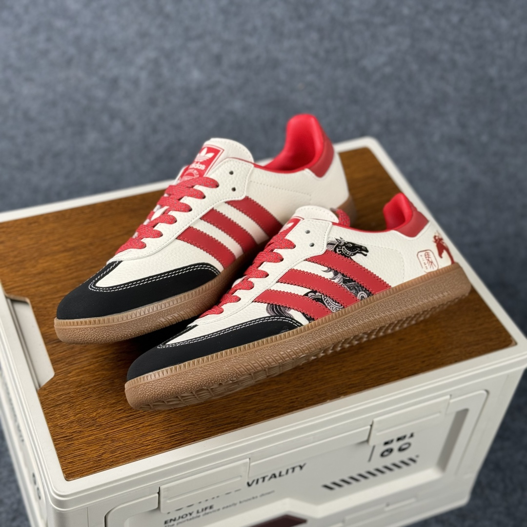 Adidas Handball Spezial Sanba 马年限定 LX0901 阿迪达斯经典款 桑巴德训 复古休闲板鞋-Top High Quatity Cheap Sneakers Fashion Clothing Clothes Bags handbags Shoes of all Brand wholesale With The best Quality And Beautiful Price from China Factory Chinese suppliers wholesaler seller Adidas Handball Spezial Sanba 马年限定 LX0901 阿迪达斯经典款 桑巴德训 复古休闲板鞋