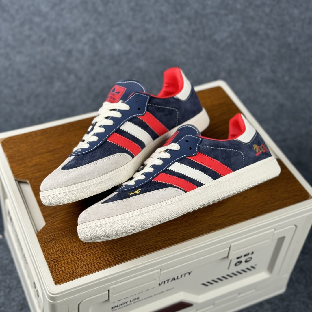 Adidas Handball Spezial Sanba 马年限定 LX0908 阿迪达斯经典款 桑巴德训 复古休闲板鞋-Top High Quatity Cheap Sneakers Fashion Clothing Clothes Bags handbags Shoes of all Brand wholesale With The best Quality And Beautiful Price from China Factory Chinese suppliers wholesaler seller Adidas Handball Spezial Sanba 马年限定 LX0908 阿迪达斯经典款 桑巴德训 复古休闲板鞋