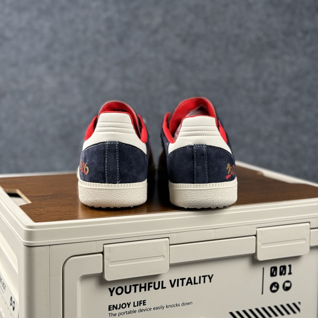 Adidas Handball Spezial Sanba 马年限定 LX0908 阿迪达斯经典款 桑巴德训 复古休闲板鞋-Top High Quatity Cheap Sneakers Fashion Clothing Clothes Bags handbags Shoes of all Brand wholesale With The best Quality And Beautiful Price from China Factory Chinese suppliers wholesaler seller Adidas Handball Spezial Sanba 马年限定 LX0908 阿迪达斯经典款 桑巴德训 复古休闲板鞋