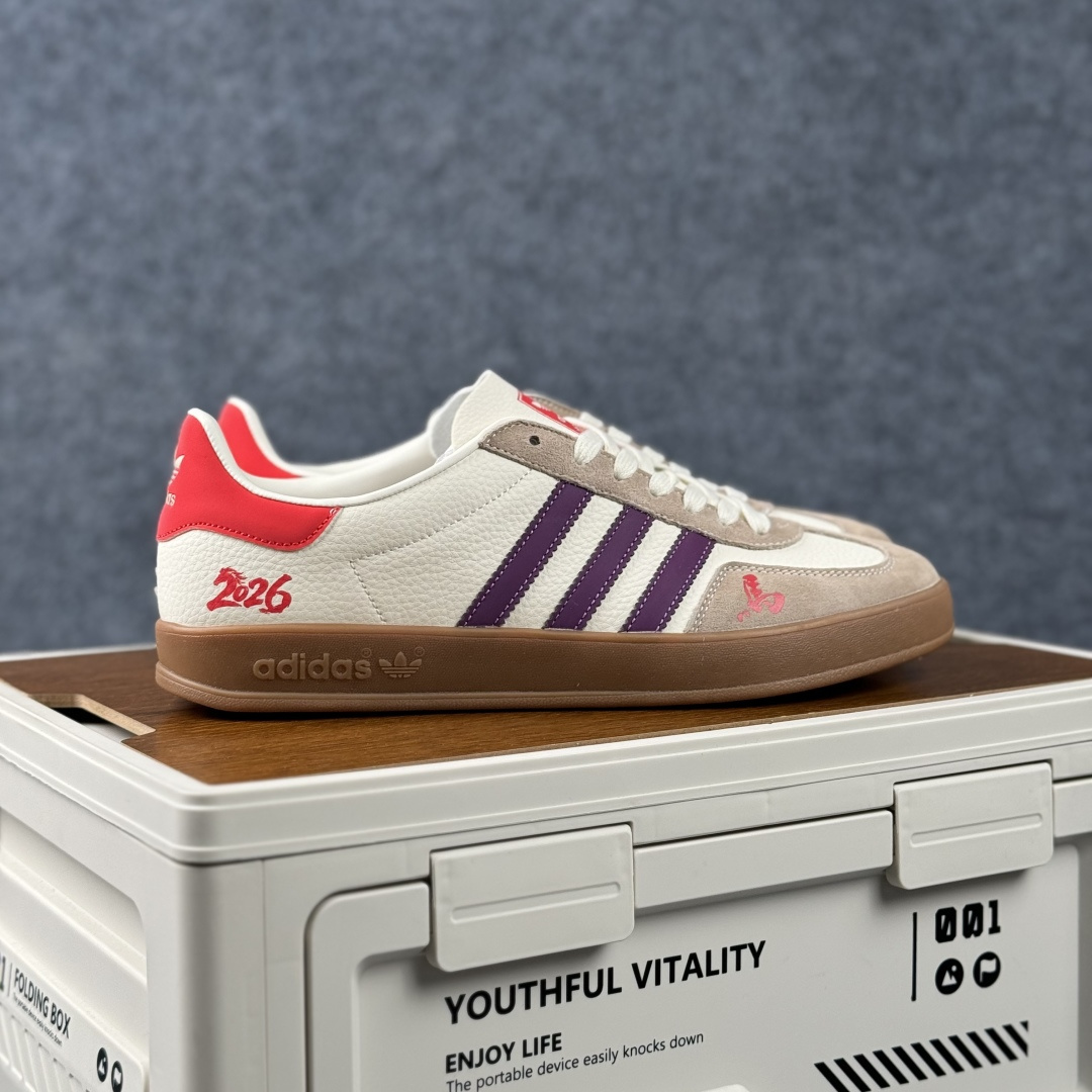 Adidas Handball Spezial Sanba 马年限定 ZH2597 阿迪达斯经典款 桑巴德训 复古休闲板鞋 Adidas Handball Spezial Sanba 马年限定 ZH2597 阿迪达斯经典款 桑巴德训 复古休闲板鞋