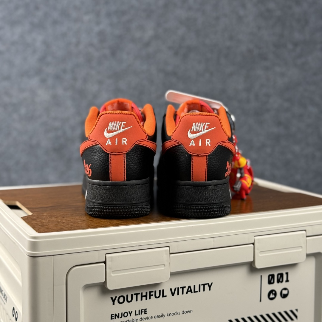 260 Nike Air Force 1'07 Low 马年限定 黑橙 空军一号低帮休闲板鞋 XD0028-018