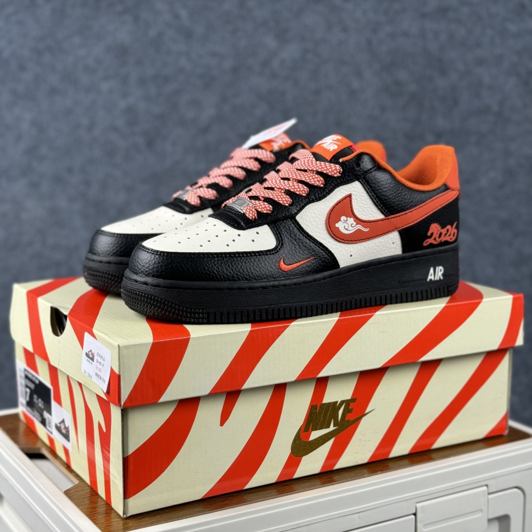 260 Nike Air Force 1'07 Low 马年限定 黑橙 空军一号低帮休闲板鞋 XD0028-018