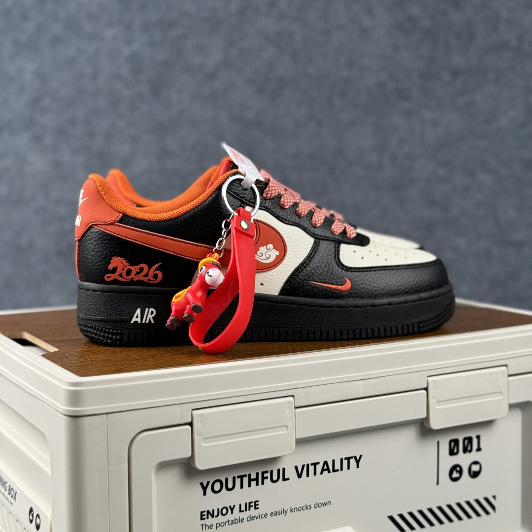 260 Nike Air Force 1'07 Low 马年限定 黑橙 空军一号低帮休闲板鞋 XD0028-018