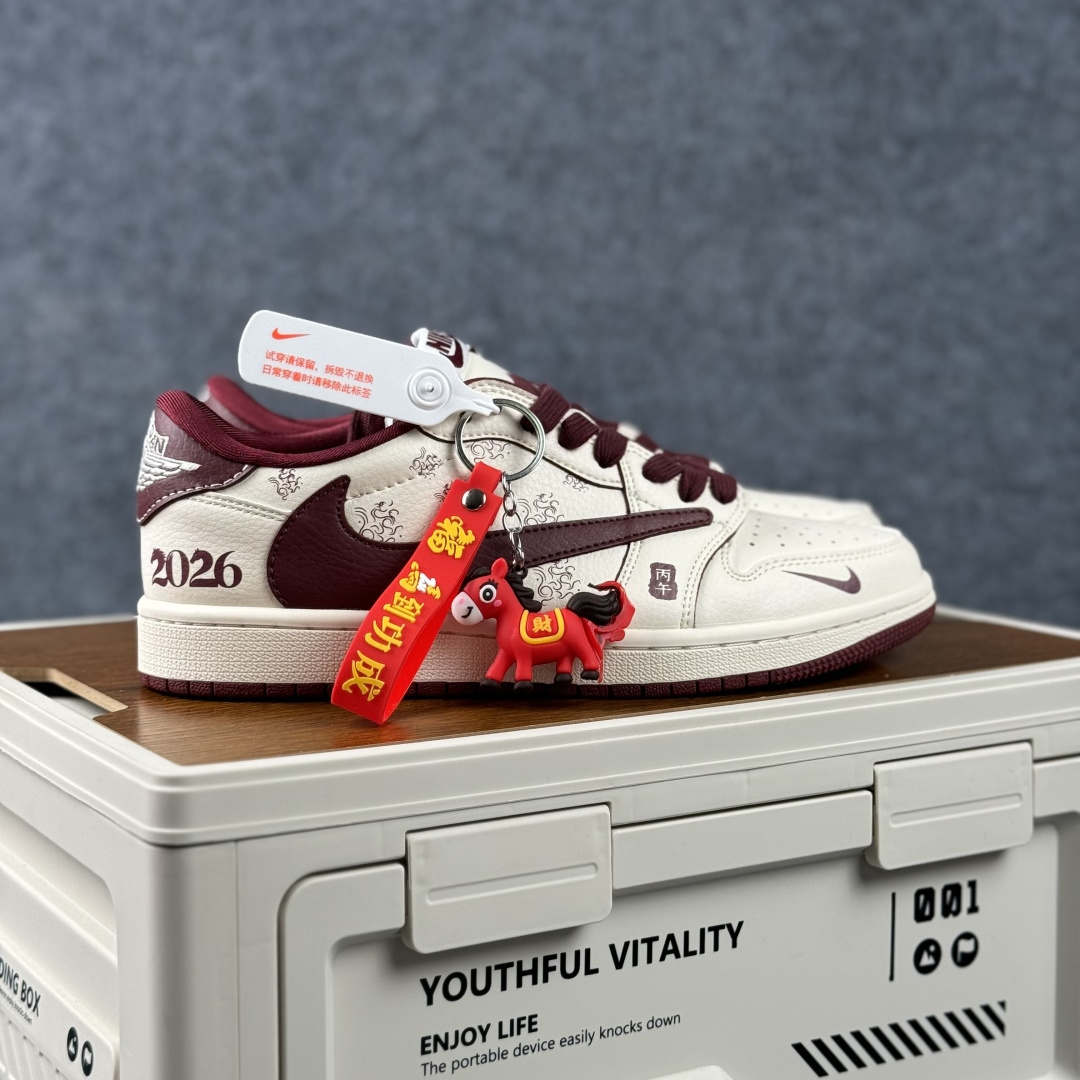 Air Jordan 1 Low AJ1 乔1 马年限定 2026 高端定制 低帮倒钩复古篮球鞋 CX5050-Y66