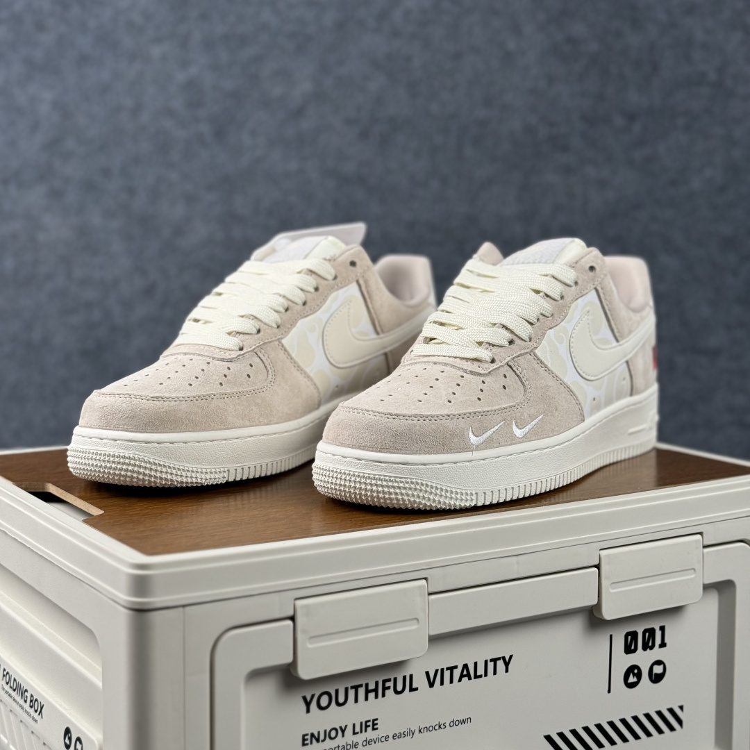 260 Nike Air Force 1'07 Low NK联名 空军一号低帮休闲板鞋 SY1388-034-Chinese UA Cheap High Quatity Brand Clothes Bags handbags Sneakers wholesale wholesaler seller from China Factory suppliers Fashion Clothing Shoes best Quality Beautiful Price 260 Nike Air Force 1'07 Low NK联名 空军一号低帮休闲板鞋 SY1388-034