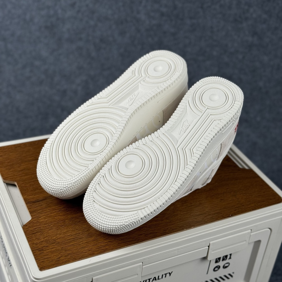 260 Nike Air Force 1'07 Low NK联名 空军一号低帮休闲板鞋 SY1388-034-Chinese UA Cheap High Quatity Brand Clothes Bags handbags Sneakers wholesale wholesaler seller from China Factory suppliers Fashion Clothing Shoes best Quality Beautiful Price 260 Nike Air Force 1'07 Low NK联名 空军一号低帮休闲板鞋 SY1388-034