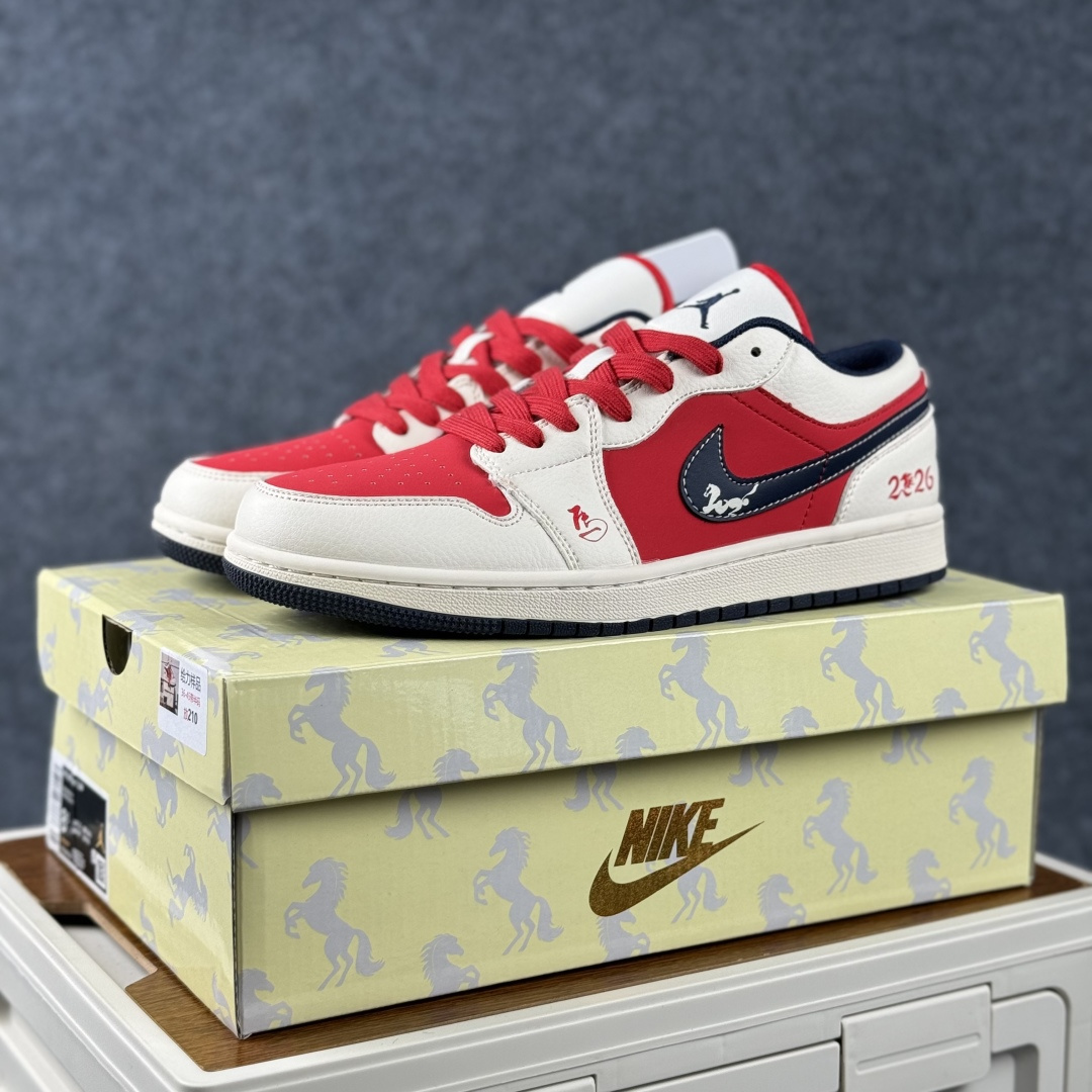 Air Jordan 1 Low AJ1 乔1 2026 马年限定 高端定制 低帮复古篮球鞋 ZH2598-504-Top High Quatity Cheap Sneakers Fashion Clothing Clothes Bags handbags Shoes of all Brand wholesale With The best Quality And Beautiful Price from China Factory Chinese suppliers wholesaler seller Air Jordan 1 Low AJ1 乔1 2026 马年限定 高端定制 低帮复古篮球鞋 ZH2598-504