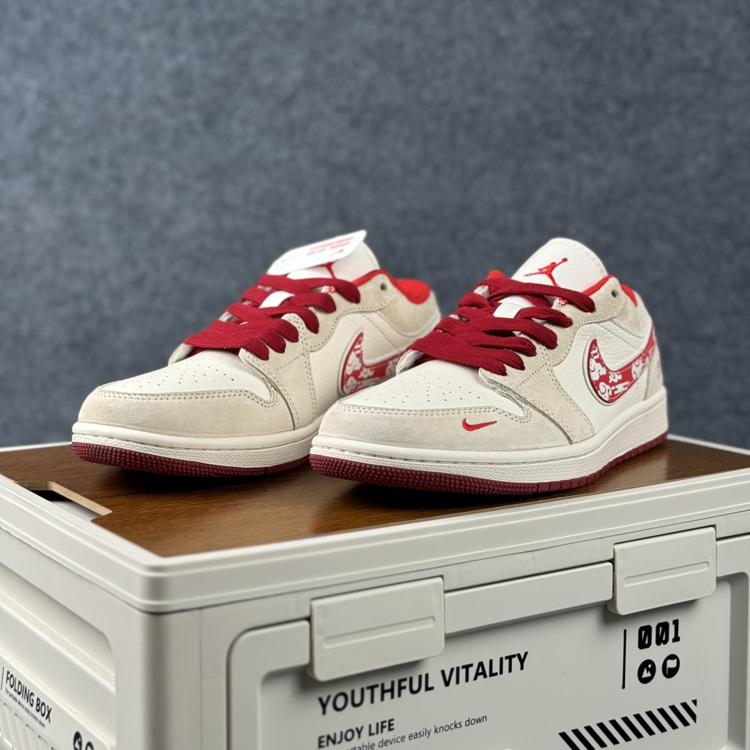 Air Jordan 1 Low AJ1 乔1 2026 马年限定 高端定制 低帮复古篮球鞋 XT6998-118-Top High Quatity Cheap Sneakers Fashion Clothing Clothes Bags handbags Shoes of all Brand wholesale With The best Quality And Beautiful Price from China Factory Chinese suppliers wholesaler seller Air Jordan 1 Low AJ1 乔1 2026 马年限定 高端定制 低帮复古篮球鞋 XT6998-118