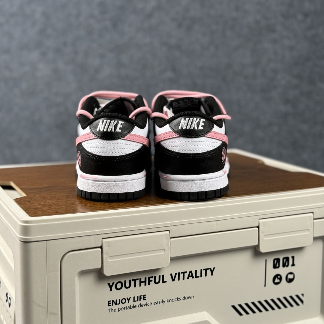 230 Nike SB Dunk Low 猫爪黑粉 解构绑带休闲板鞋 DD1503-101-Chinese UA Cheap High Quatity Brand Clothes Bags handbags Sneakers wholesale wholesaler seller from China Factory suppliers Fashion Clothing Shoes best Quality Beautiful Price 230 Nike SB Dunk Low 猫爪黑粉 解构绑带休闲板鞋 DD1503-101