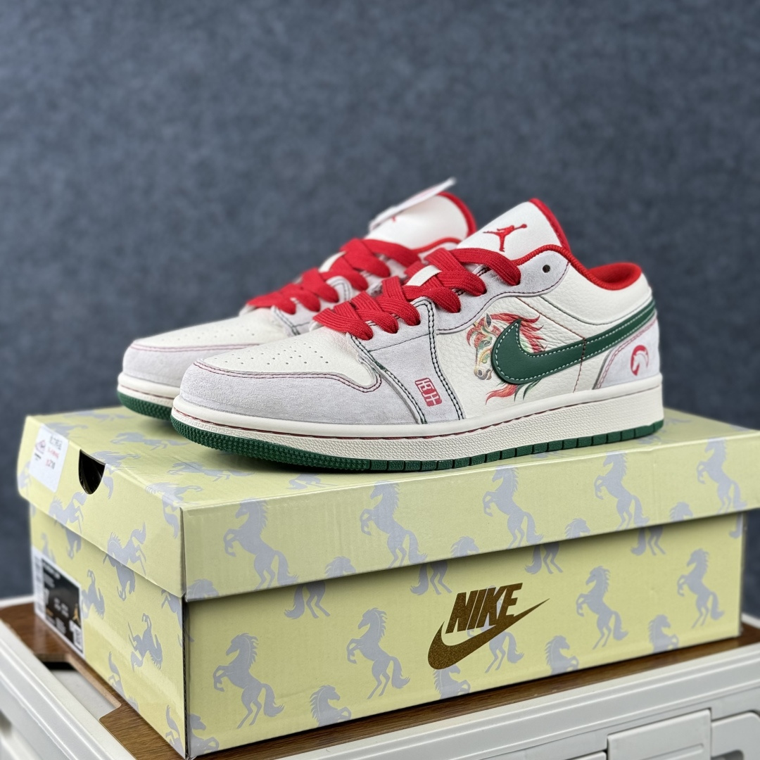 280 Air Jordan 1 Low AJ1 乔1 2026 马年限定 高端定制 低帮复古篮球鞋 FF9989-031-Chinese UA Cheap High Quatity Brand Clothes Bags handbags Sneakers wholesale wholesaler seller from China Factory suppliers Fashion Clothing Shoes best Quality Beautiful Price 280 Air Jordan 1 Low AJ1 乔1 2026 马年限定 高端定制 低帮复古篮球鞋 FF9989-031