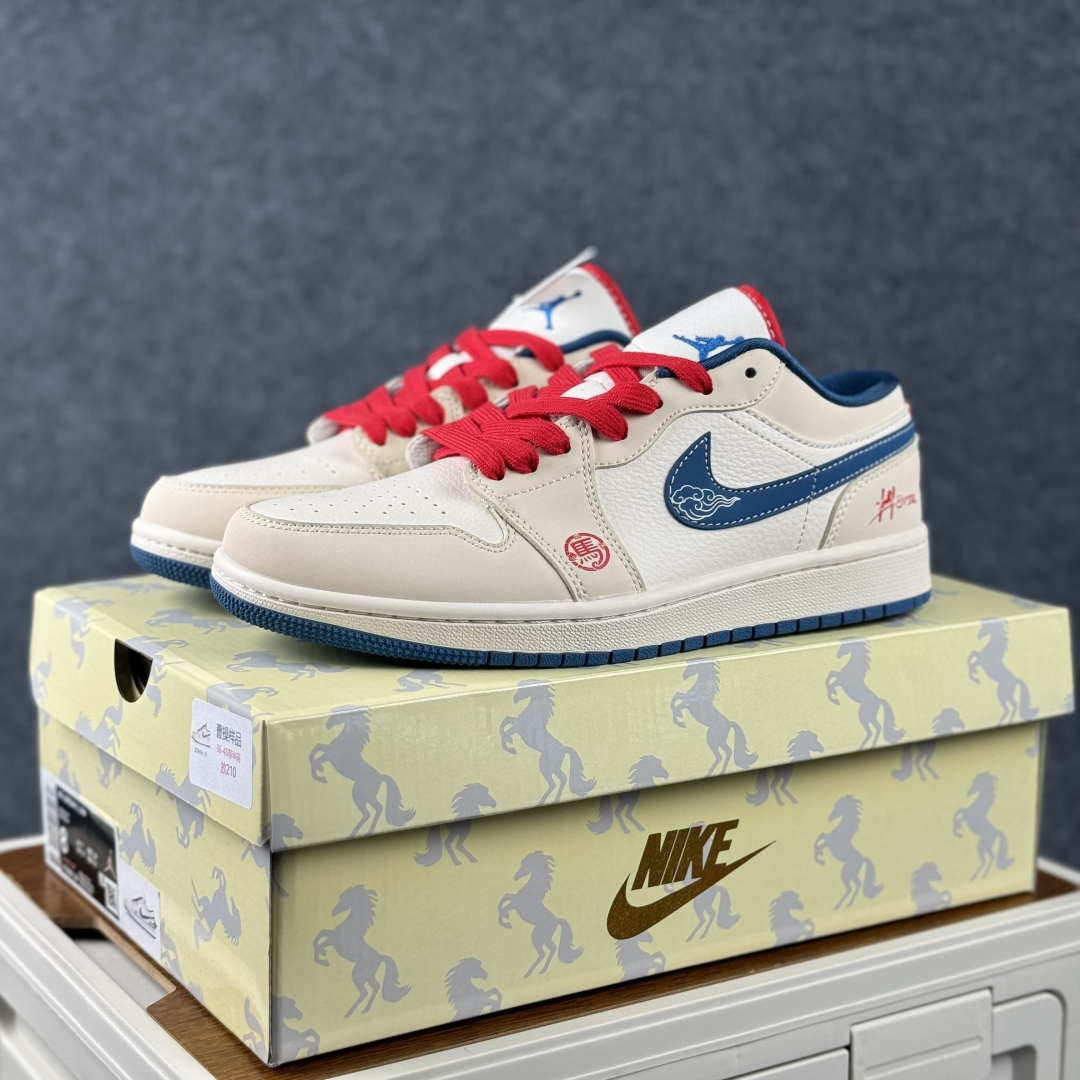 280 Air Jordan 1 Low AJ1 乔1 马年限定 高端定制 低帮复古篮球鞋 XT6998-139-Chinese UA Cheap High Quatity Brand Clothes Bags handbags Sneakers wholesale wholesaler seller from China Factory suppliers Fashion Clothing Shoes best Quality Beautiful Price 280 Air Jordan 1 Low AJ1 乔1 马年限定 高端定制 低帮复古篮球鞋 XT6998-139