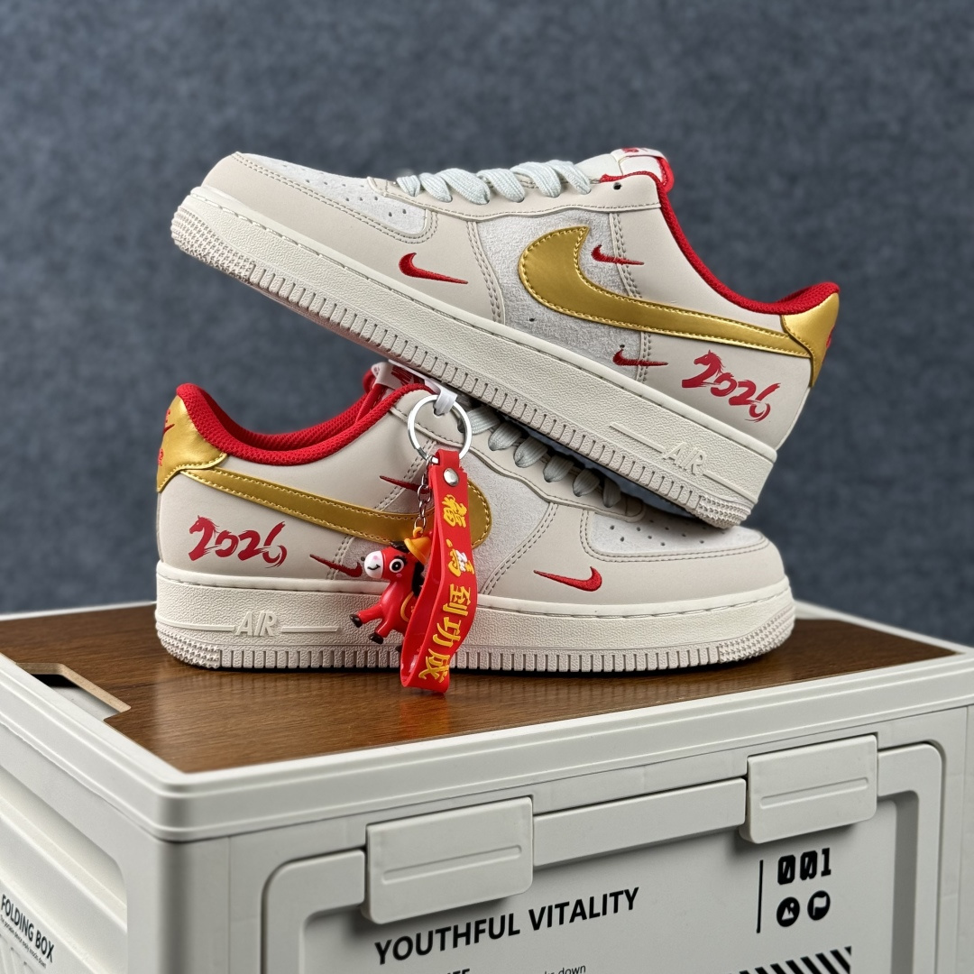 260 Nike Air Force 1'07 Low 马年限定 空军一号低帮休闲板鞋 XT6998-171-Chinese UA Cheap High Quatity Brand Clothes Bags handbags Sneakers wholesale wholesaler seller from China Factory suppliers Fashion Clothing Shoes best Quality Beautiful Price 260 Nike Air Force 1'07 Low 马年限定 空军一号低帮休闲板鞋 XT6998-171