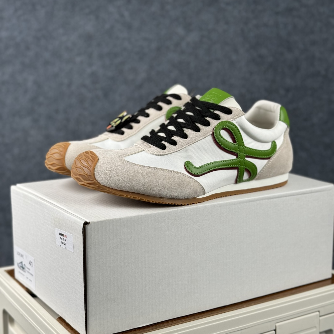 220 LOEWE罗意威 x LOUIS WAIN 联名款 Ballet Runner 2.0-Chinese UA Cheap High Quatity Brand Clothes Bags handbags Sneakers wholesale wholesaler seller from China Factory suppliers Fashion Clothing Shoes best Quality Beautiful Price 220 LOEWE罗意威 x LOUIS WAIN 联名款 Ballet Runner 2.0