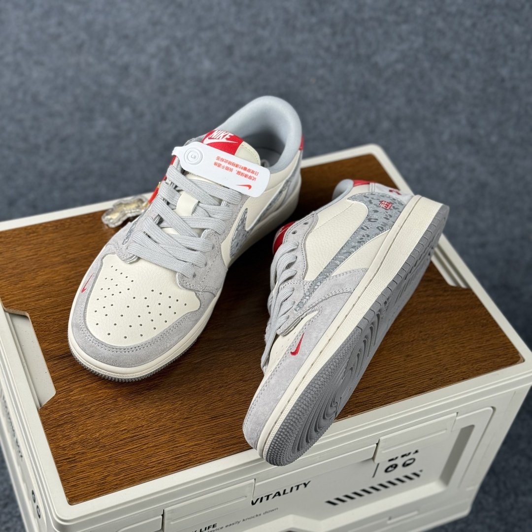 Air Jordan 1 Low AJ1 乔1 马年限定 高端定制 低帮倒钩复古篮球鞋 XT6998-165-High Quatity Cheap Brand wholesale wholesaler seller Clothes Bags handbags Sneakers Top Fashion Clothing Shoes from China Factory Chinese suppliers best Quality Beautiful Price Air Jordan 1 Low AJ1 乔1 马年限定 高端定制 低帮倒钩复古篮球鞋 XT6998-165