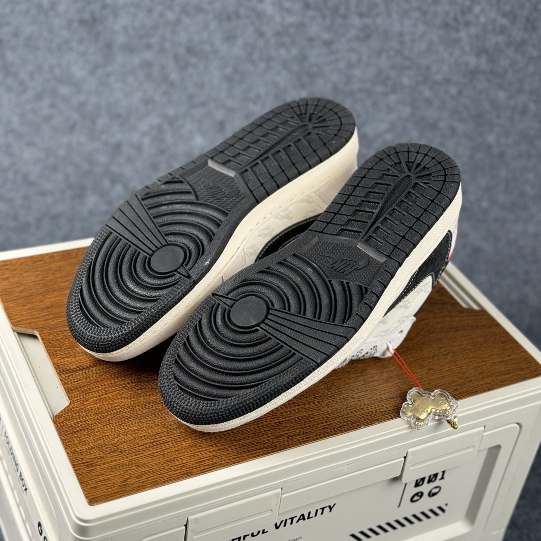 Air Jordan 1 Low AJ1 乔1 马年限定 高端定制 低帮倒钩复古篮球鞋 XT6998-166-Top High Quatity Cheap Sneakers Fashion Clothing Clothes Bags handbags Shoes of all Brand wholesale With The best Quality And Beautiful Price from China Factory Chinese suppliers wholesaler seller Air Jordan 1 Low AJ1 乔1 马年限定 高端定制 低帮倒钩复古篮球鞋 XT6998-166