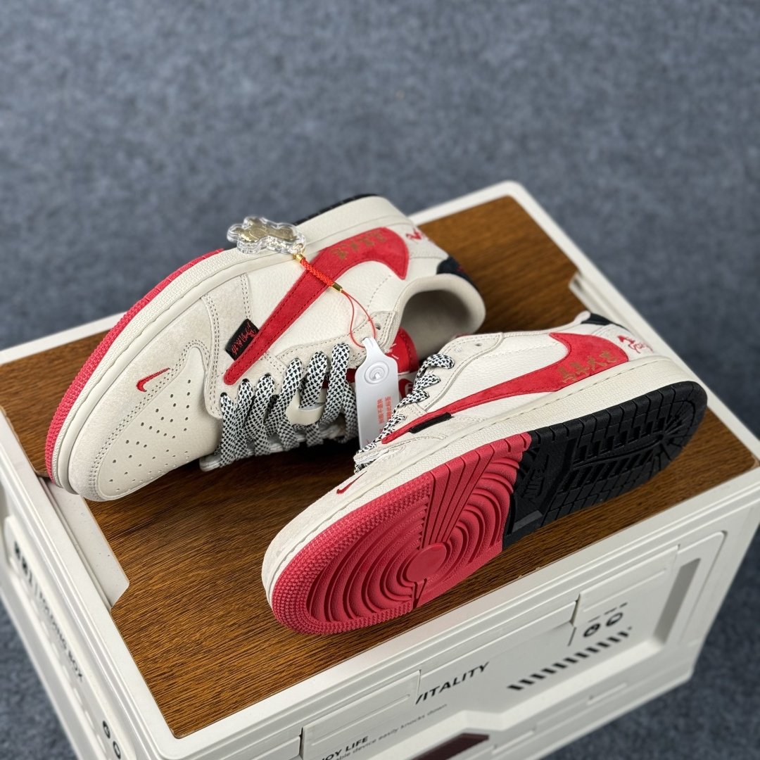 Air Jordan 1 Low AJ1 乔1 马年限定 高端定制 低帮倒钩复古篮球鞋 HG0026-018