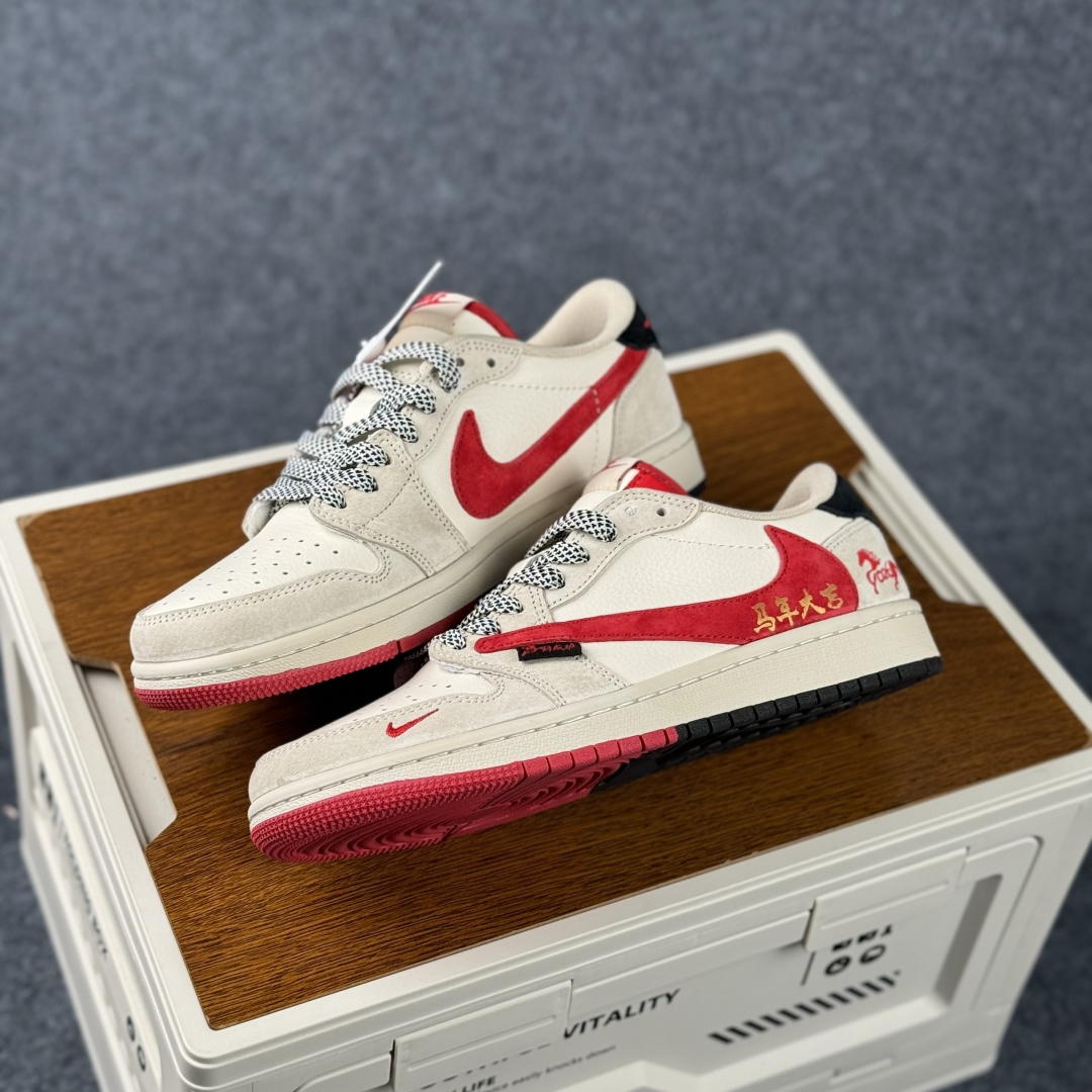 Air Jordan 1 Low AJ1 乔1 马年限定 高端定制 低帮倒钩复古篮球鞋 HG0026-018