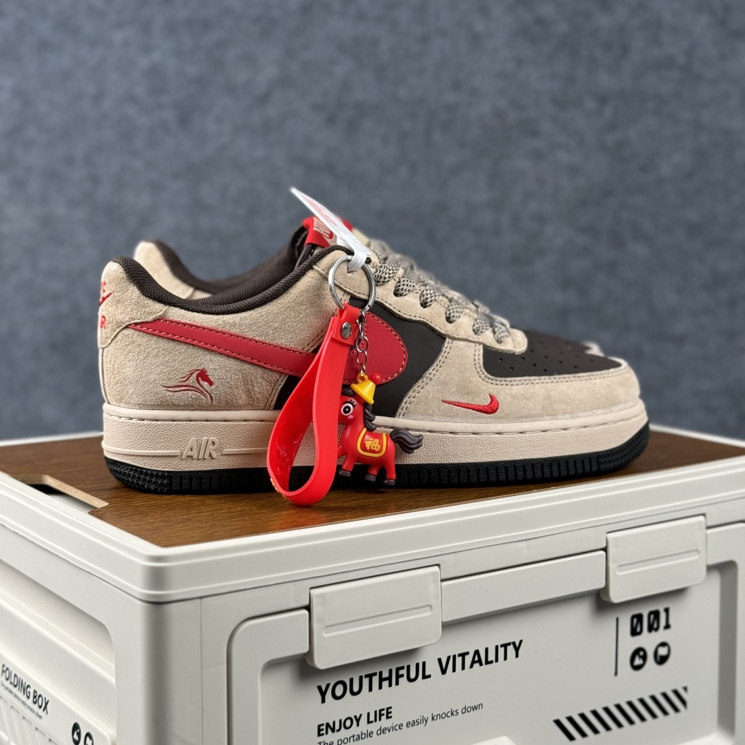 260 Nike Air Force 1'07 Low 马年限定 空军一号低帮休闲板鞋 XD0028-020