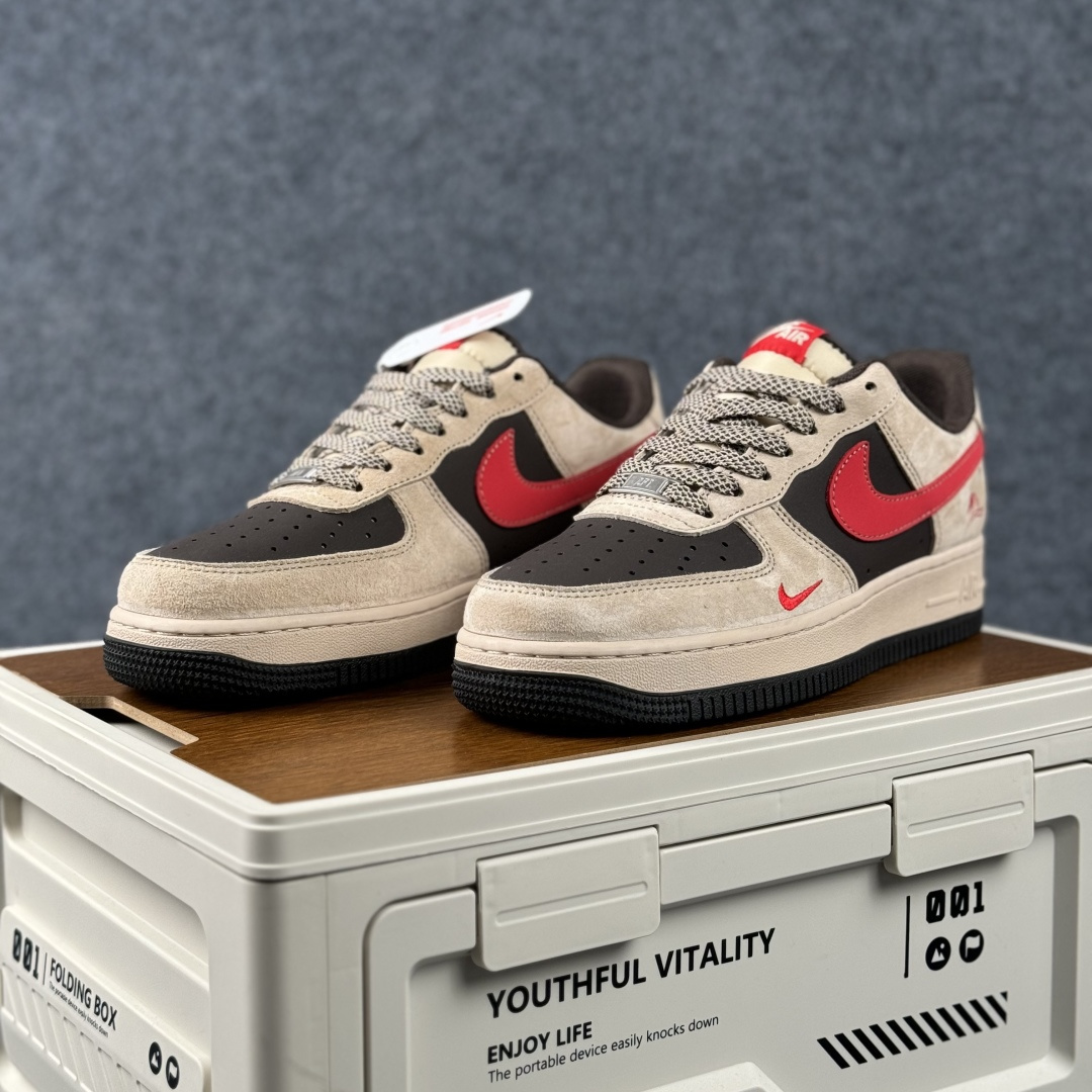 260 Nike Air Force 1'07 Low 马年限定 空军一号低帮休闲板鞋 XD0028-020