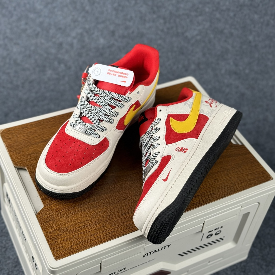 Nike Air Force 1'07 Low 马年限定 空军一号低帮休闲板鞋 CX5050-Y85-Top High Quatity Cheap Sneakers Fashion Clothing Clothes Bags handbags Shoes of all Brand wholesale With The best Quality And Beautiful Price from China Factory Chinese suppliers wholesaler seller Nike Air Force 1'07 Low 马年限定 空军一号低帮休闲板鞋 CX5050-Y85