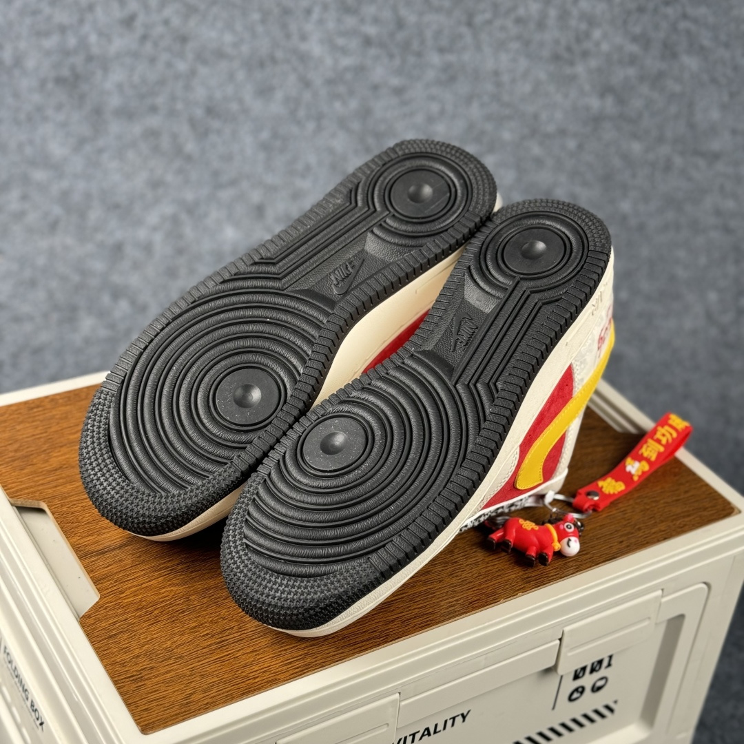 Nike Air Force 1'07 Low 马年限定 空军一号低帮休闲板鞋 CX5050-Y85-Top High Quatity Cheap Sneakers Fashion Clothing Clothes Bags handbags Shoes of all Brand wholesale With The best Quality And Beautiful Price from China Factory Chinese suppliers wholesaler seller Nike Air Force 1'07 Low 马年限定 空军一号低帮休闲板鞋 CX5050-Y85