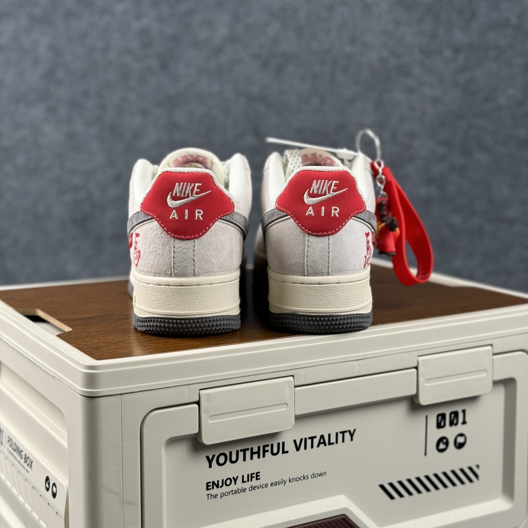 260 Nike Air Force 1'07 Low 马年限定 空军一号低帮休闲板鞋 CX5050-Y88