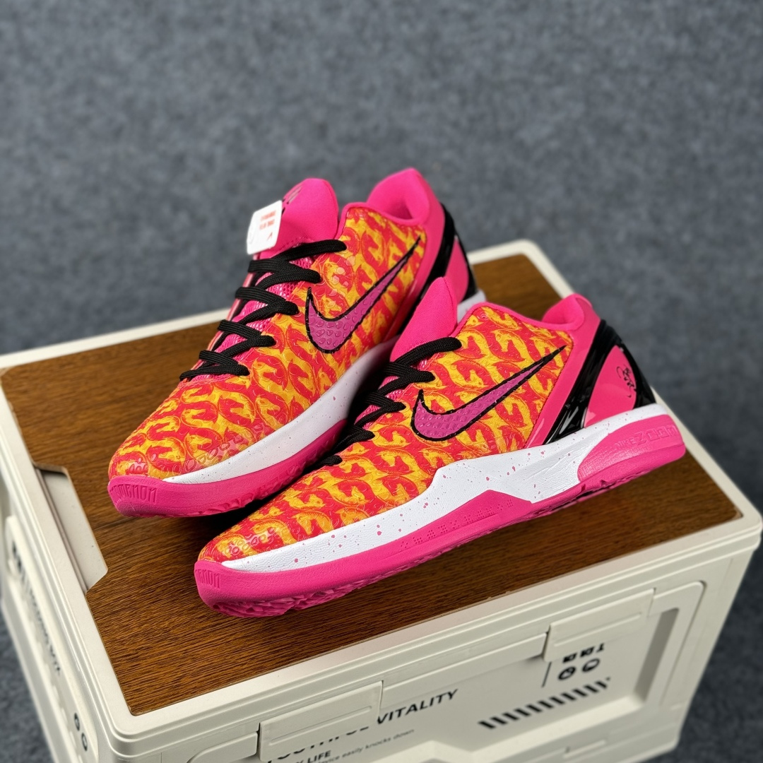 360 焰红马年 Kobe 6 Protro 锋芒绽放 玫红与明黄交织的焰纹铺满鞋身 CW2190-046-Chinese UA Cheap High Quatity Brand Clothes Bags handbags Sneakers wholesale wholesaler seller from China Factory suppliers Fashion Clothing Shoes best Quality Beautiful Price 360 焰红马年 Kobe 6 Protro 锋芒绽放 玫红与明黄交织的焰纹铺满鞋身 CW2190-046