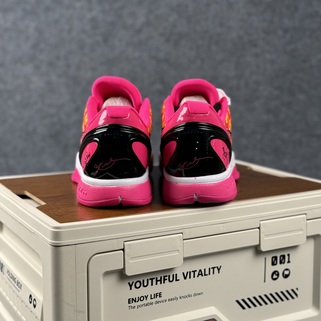 360 焰红马年 Kobe 6 Protro 锋芒绽放 玫红与明黄交织的焰纹铺满鞋身 CW2190-046-Chinese UA Cheap High Quatity Brand Clothes Bags handbags Sneakers wholesale wholesaler seller from China Factory suppliers Fashion Clothing Shoes best Quality Beautiful Price 360 焰红马年 Kobe 6 Protro 锋芒绽放 玫红与明黄交织的焰纹铺满鞋身 CW2190-046
