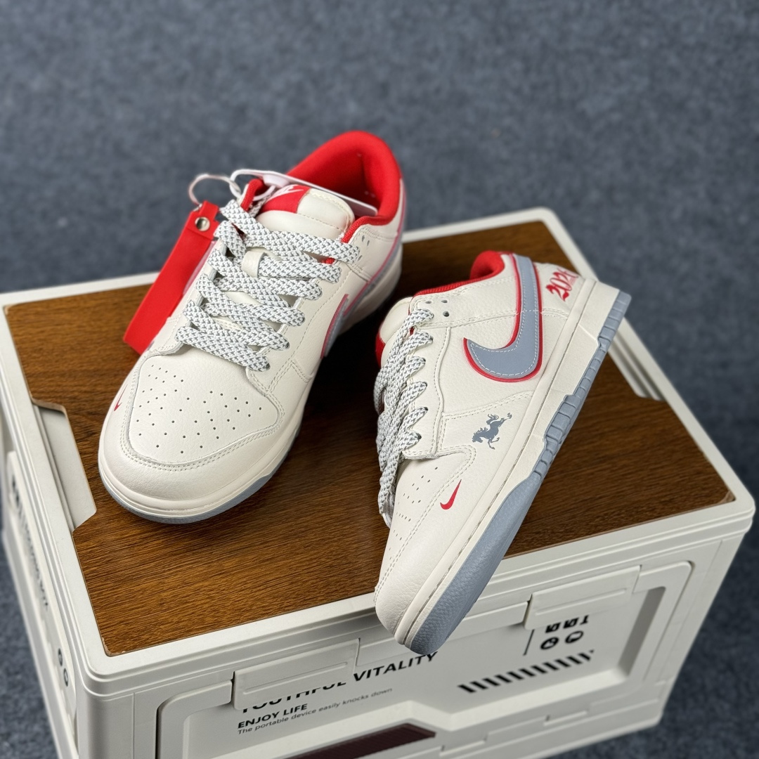 Nike Dunk Low Retro 马年限定 周年高端定制 低帮休闲板鞋 CX5050-Y76