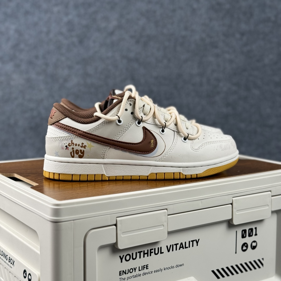 280 Nike SB Dunk Low 绑带款 高端定制 低帮休闲滑板鞋 HM3695-071-Chinese UA Cheap High Quatity Brand Clothes Bags handbags Sneakers wholesale wholesaler seller from China Factory suppliers Fashion Clothing Shoes best Quality Beautiful Price 280 Nike SB Dunk Low 绑带款 高端定制 低帮休闲滑板鞋 HM3695-071