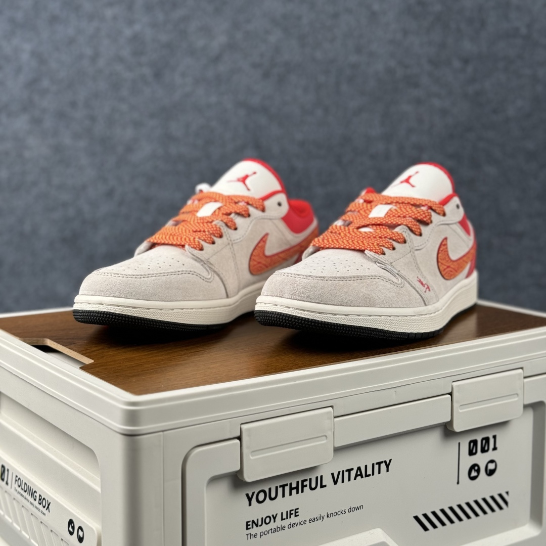 Air Jordan 1 Low AJ1 乔1 马年限定 高端定制 低帮复古篮球鞋 XT6998-170-Top High Quatity Cheap Sneakers Fashion Clothing Clothes Bags handbags Shoes of all Brand wholesale With The best Quality And Beautiful Price from China Factory Chinese suppliers wholesaler seller Air Jordan 1 Low AJ1 乔1 马年限定 高端定制 低帮复古篮球鞋 XT6998-170