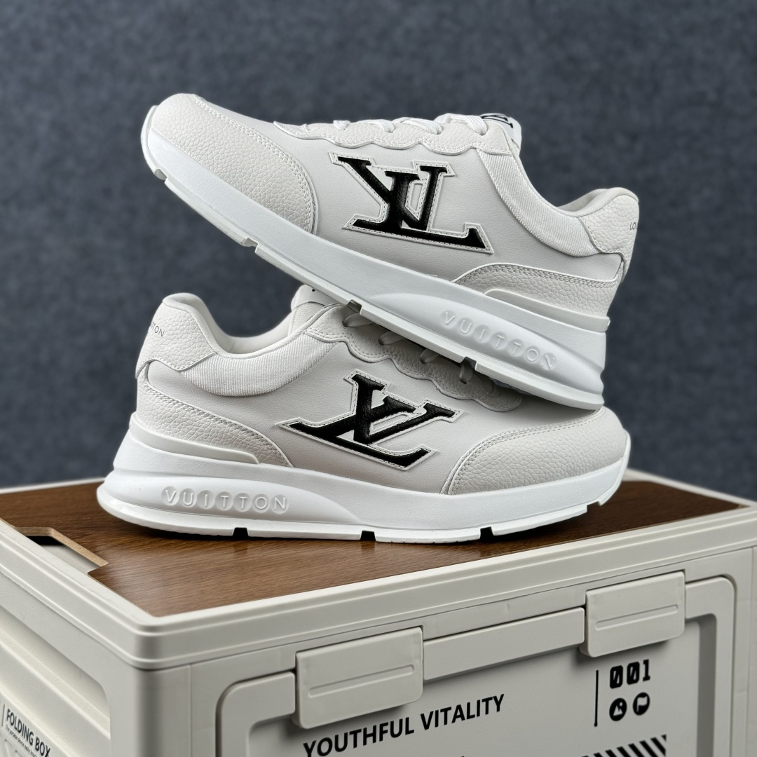 400 Louis Vuitton Classic 2025秋天系列 路易威登LV 低帮 白黑色 圆头系带低邦经典走秀休闲鞋-Chinese UA Cheap High Quatity Brand Clothes Bags handbags Sneakers wholesale wholesaler seller from China Factory suppliers Fashion Clothing Shoes best Quality Beautiful Price 400 Louis Vuitton Classic 2025秋天系列 路易威登LV 低帮 白黑色 圆头系带低邦经典走秀休闲鞋