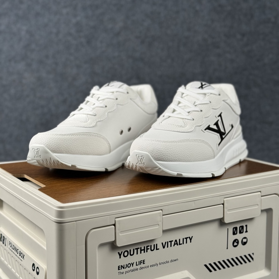 400 Louis Vuitton Classic 2025秋天系列 路易威登LV 低帮 白黑色 圆头系带低邦经典走秀休闲鞋-Chinese UA Cheap High Quatity Brand Clothes Bags handbags Sneakers wholesale wholesaler seller from China Factory suppliers Fashion Clothing Shoes best Quality Beautiful Price 400 Louis Vuitton Classic 2025秋天系列 路易威登LV 低帮 白黑色 圆头系带低邦经典走秀休闲鞋