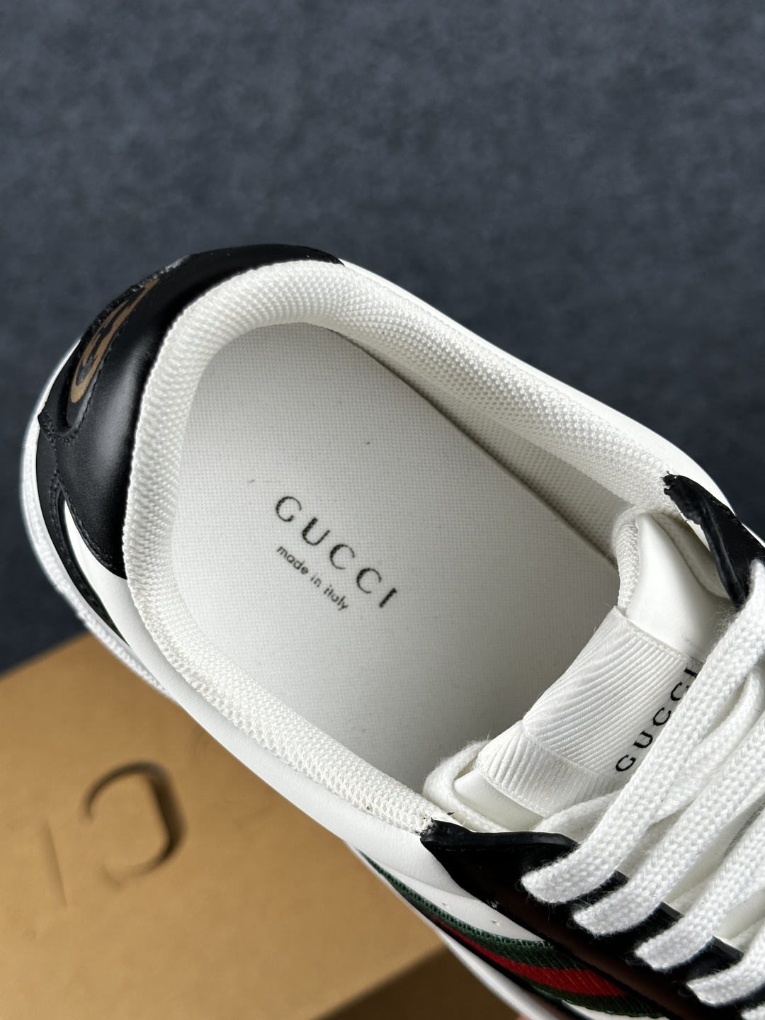GUCCI古驰 Chunky 二代饼干鞋 35-45 情侣款 2026早春新款 848307 AAE0H 1097-Top High Quatity Cheap Sneakers Fashion Clothing Clothes Bags handbags Shoes of all Brand wholesale With The best Quality And Beautiful Price from China Factory Chinese suppliers wholesaler seller GUCCI古驰 Chunky 二代饼干鞋 35-45 情侣款 2026早春新款 848307 AAE0H 1097