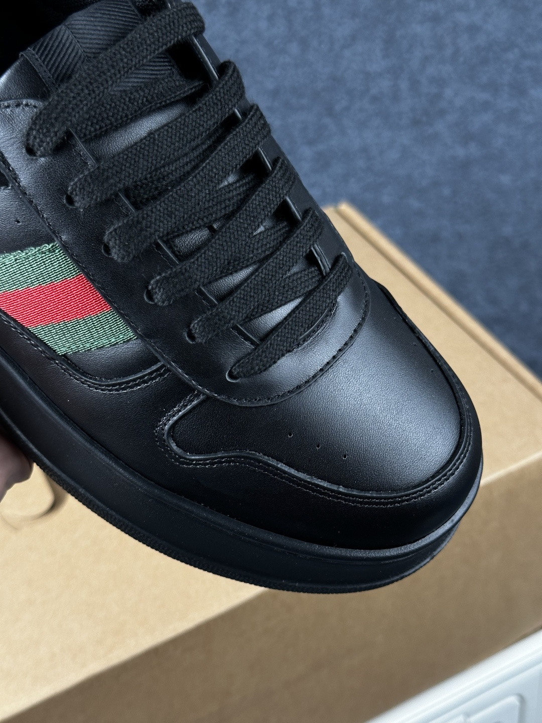 GUCCI古驰 Chunky 二代饼干鞋 35-45 情侣款 2026早春新款 848317 UPG40 1072-Top High Quatity Cheap Sneakers Fashion Clothing Clothes Bags handbags Shoes of all Brand wholesale With The best Quality And Beautiful Price from China Factory Chinese suppliers wholesaler seller GUCCI古驰 Chunky 二代饼干鞋 35-45 情侣款 2026早春新款 848317 UPG40 1072