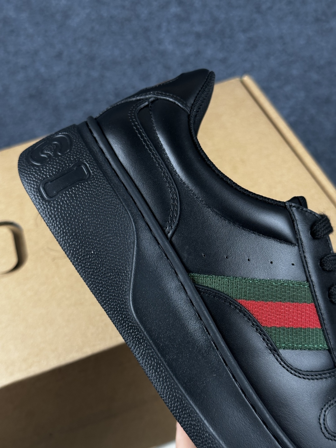 GUCCI古驰 Chunky 二代饼干鞋 35-45 情侣款 2026早春新款 848317 UPG40 1072-Top High Quatity Cheap Sneakers Fashion Clothing Clothes Bags handbags Shoes of all Brand wholesale With The best Quality And Beautiful Price from China Factory Chinese suppliers wholesaler seller GUCCI古驰 Chunky 二代饼干鞋 35-45 情侣款 2026早春新款 848317 UPG40 1072
