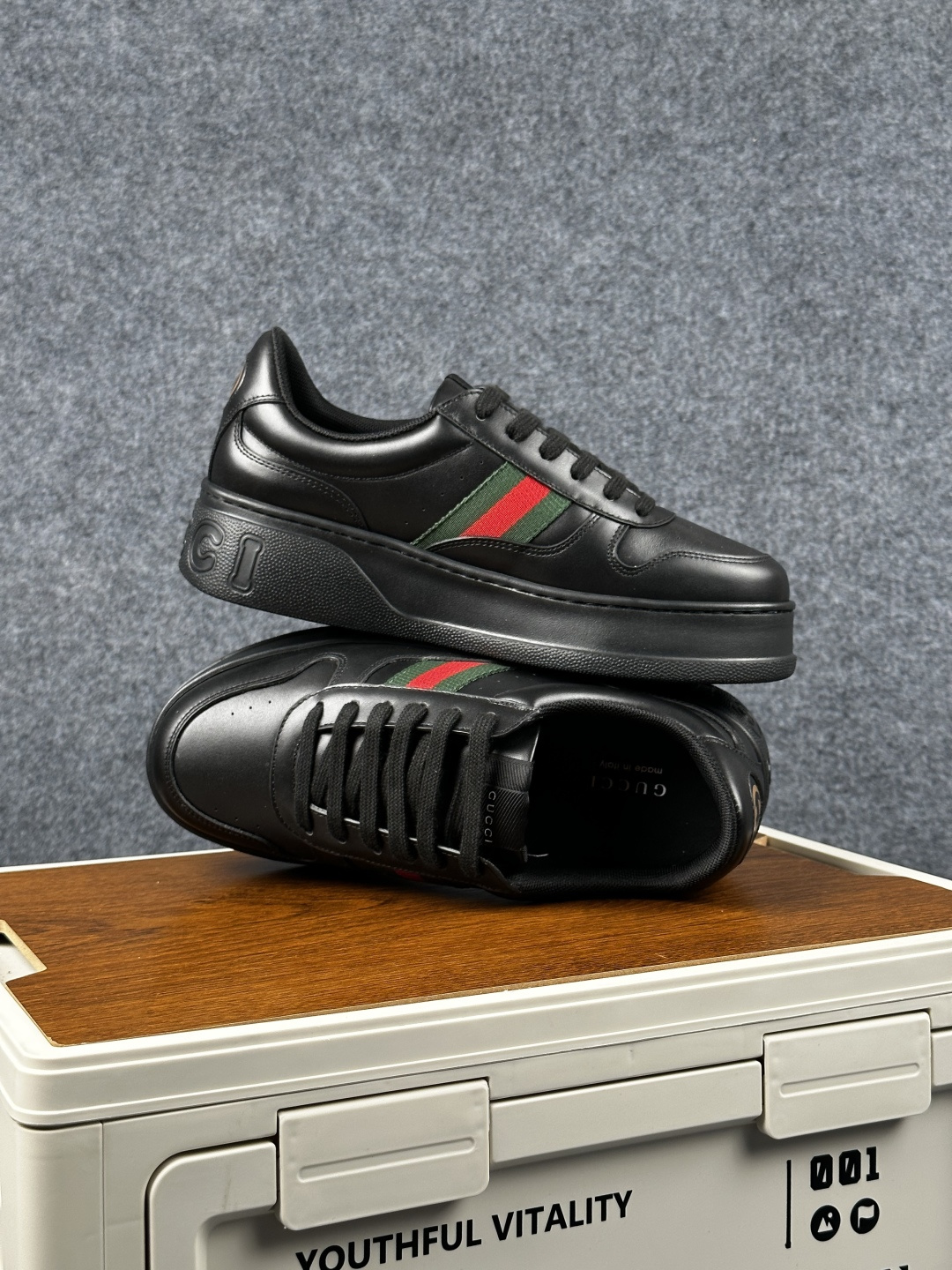 GUCCI古驰 Chunky 二代饼干鞋 35-45 情侣款 2026早春新款 848317 UPG40 1072-Top High Quatity Cheap Sneakers Fashion Clothing Clothes Bags handbags Shoes of all Brand wholesale With The best Quality And Beautiful Price from China Factory Chinese suppliers wholesaler seller GUCCI古驰 Chunky 二代饼干鞋 35-45 情侣款 2026早春新款 848317 UPG40 1072