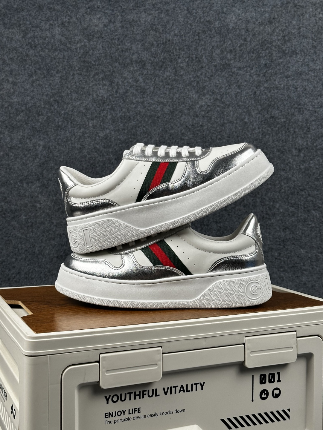 400 GUCCI古驰 Chunky 二代饼干鞋 35-45 情侣款 2026早春新款 848307 AAFMN 8147