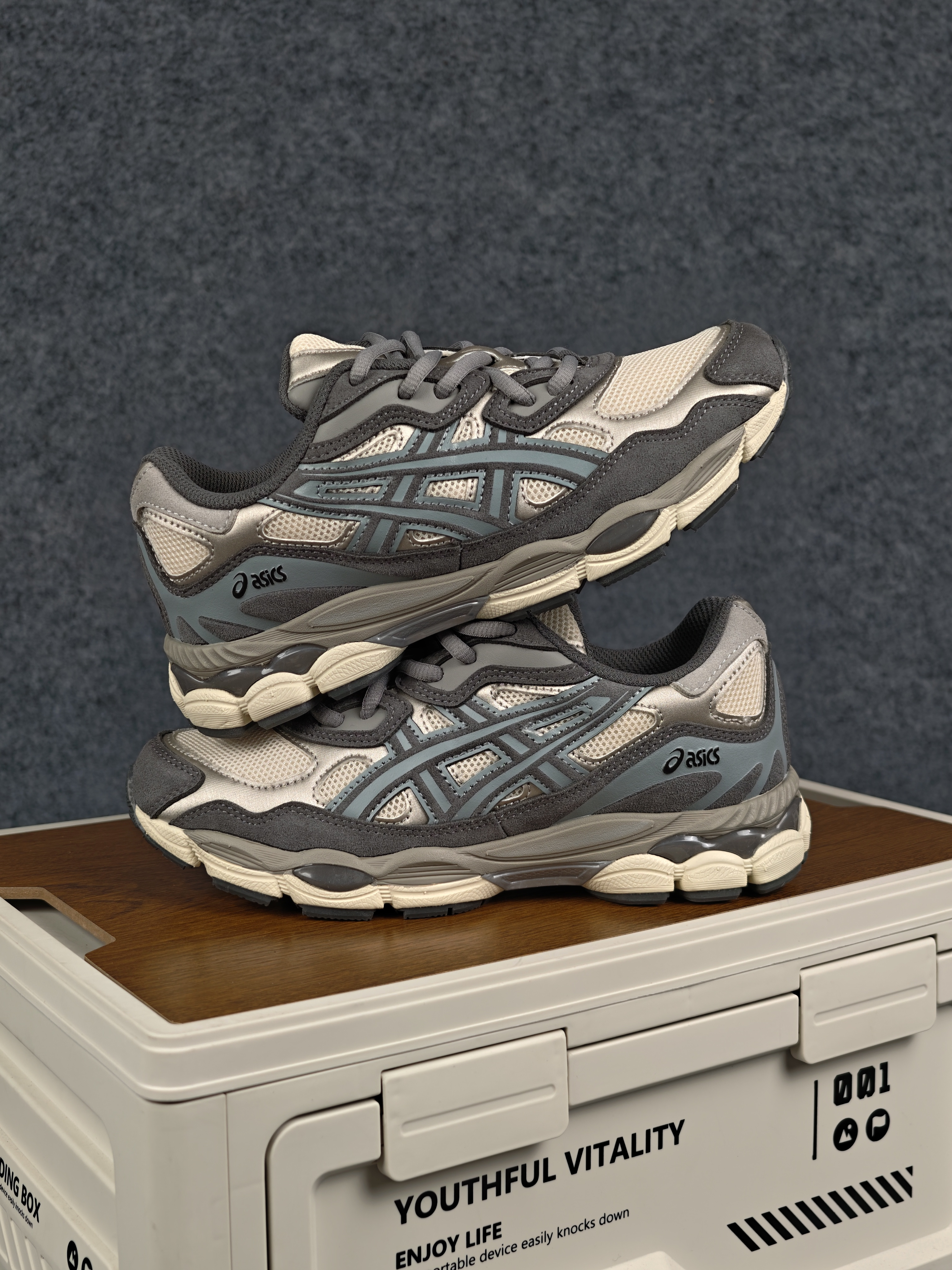 240 Asics Gel-N亚瑟士运动休闲透气专业跑鞋 1201A789-250-Chinese UA Cheap High Quatity Brand Clothes Bags handbags Sneakers wholesale wholesaler seller from China Factory suppliers Fashion Clothing Shoes best Quality Beautiful Price 240 Asics Gel-N亚瑟士运动休闲透气专业跑鞋 1201A789-250