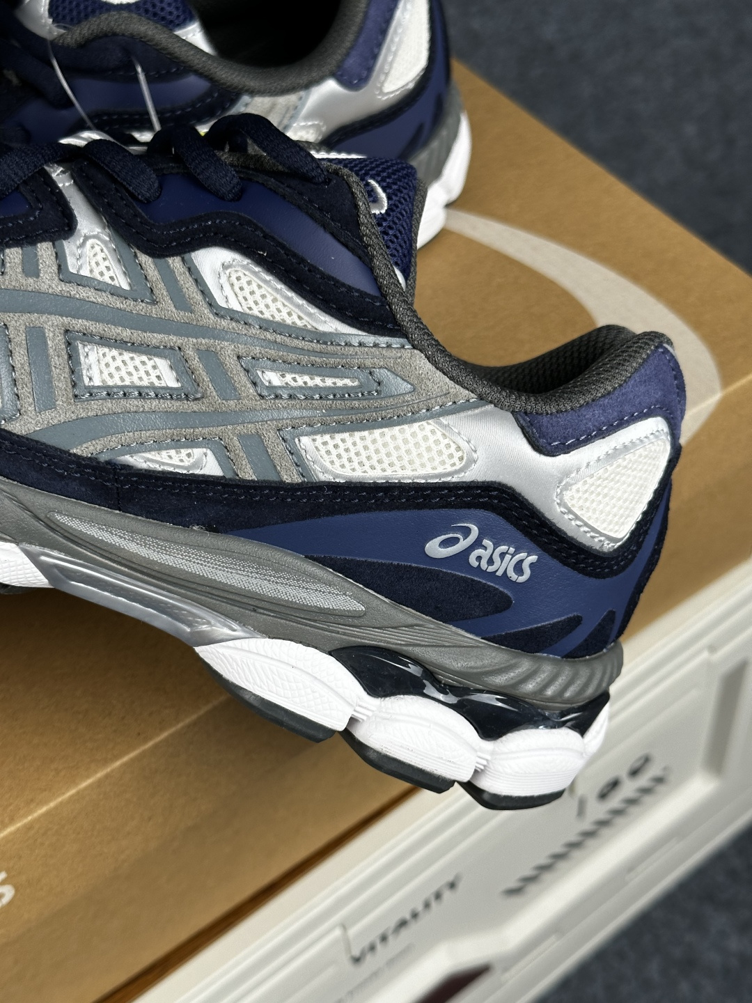 240 Asics Gel-N亚瑟士运动休闲透气专业跑鞋 1201A789-100