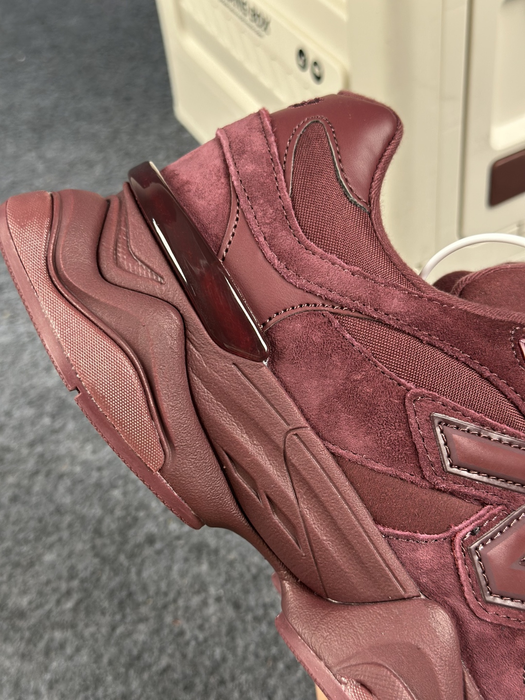 270 New Balance NB9060 新百伦 联名款 U9060Z-Chinese UA Cheap High Quatity Brand Clothes Bags handbags Sneakers wholesale wholesaler seller from China Factory suppliers Fashion Clothing Shoes best Quality Beautiful Price 270 New Balance NB9060 新百伦 联名款 U9060Z