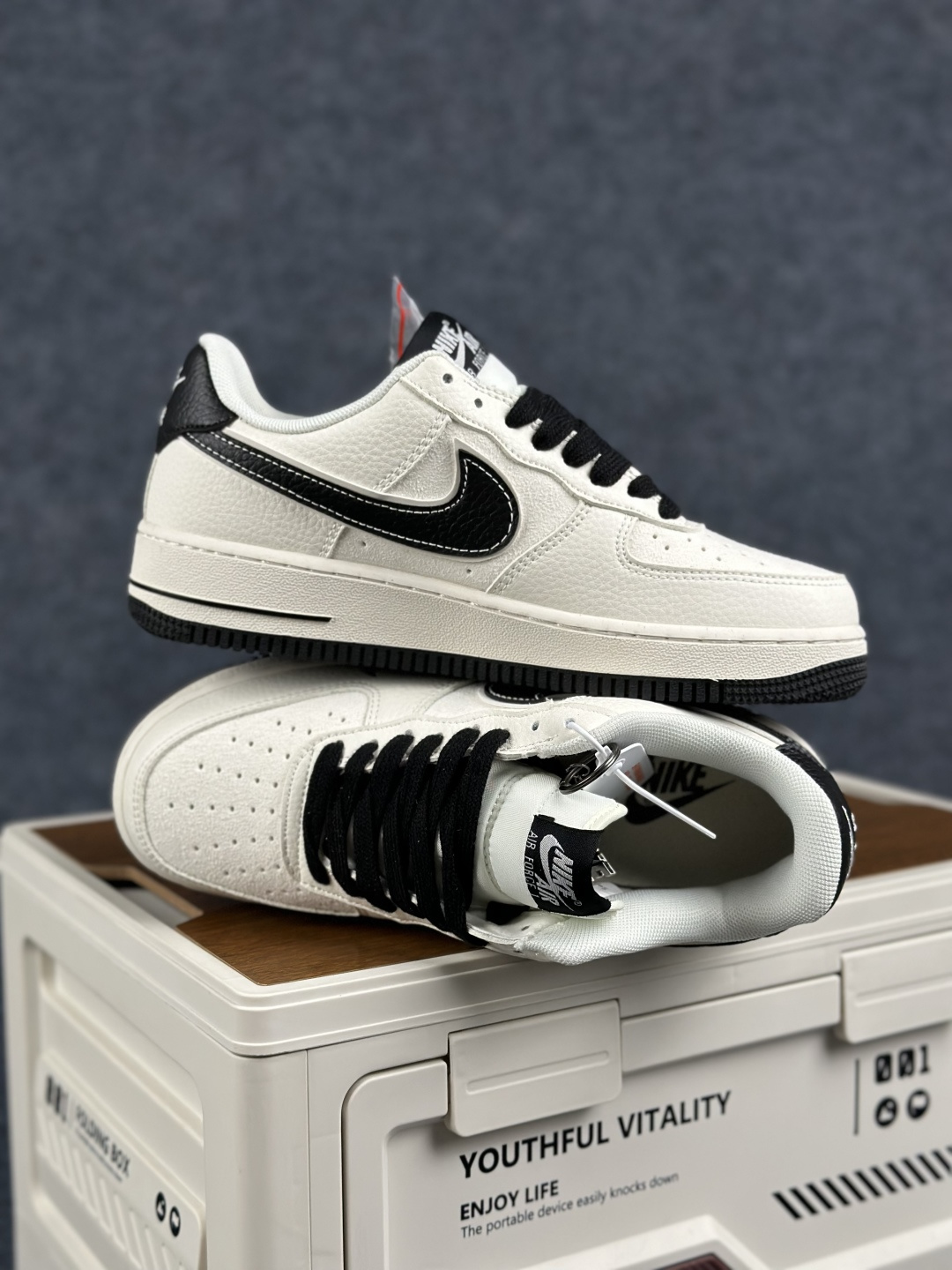 310 Nike Air Force 1 Low 耐克 空军一号低帮 DIY定制联名款 DN9688-101-Chinese UA Cheap High Quatity Brand Clothes Bags handbags Sneakers wholesale wholesaler seller from China Factory suppliers Fashion Clothing Shoes best Quality Beautiful Price 310 Nike Air Force 1 Low 耐克 空军一号低帮 DIY定制联名款 DN9688-101
