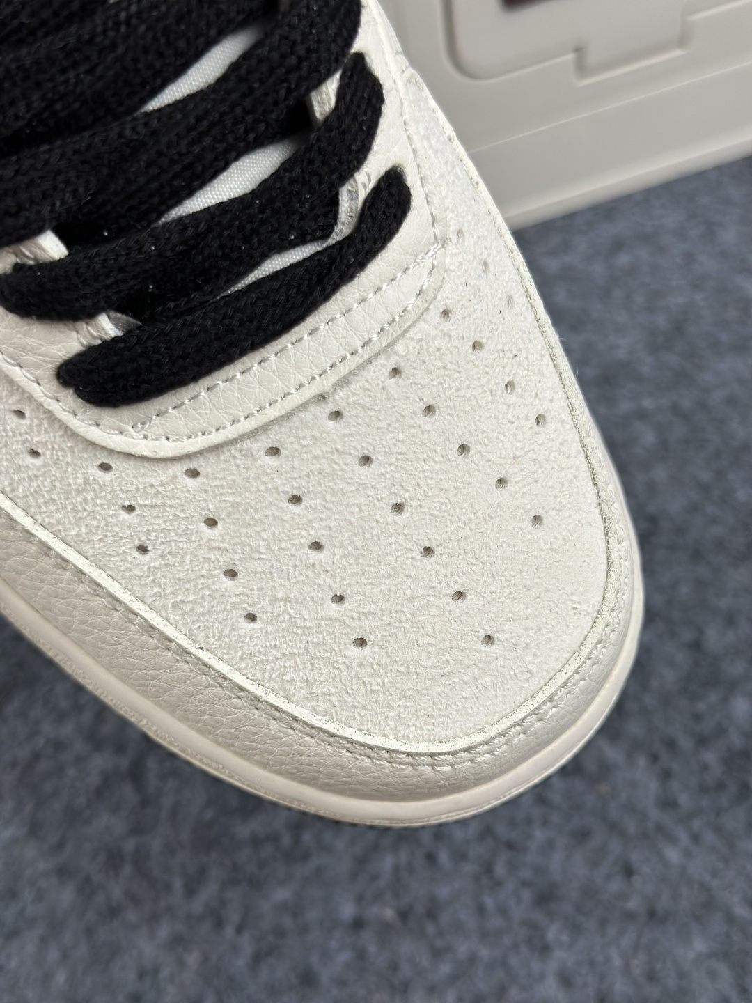 310 Nike Air Force 1 Low 耐克 空军一号低帮 DIY定制联名款 DN9688-101-Chinese UA Cheap High Quatity Brand Clothes Bags handbags Sneakers wholesale wholesaler seller from China Factory suppliers Fashion Clothing Shoes best Quality Beautiful Price 310 Nike Air Force 1 Low 耐克 空军一号低帮 DIY定制联名款 DN9688-101