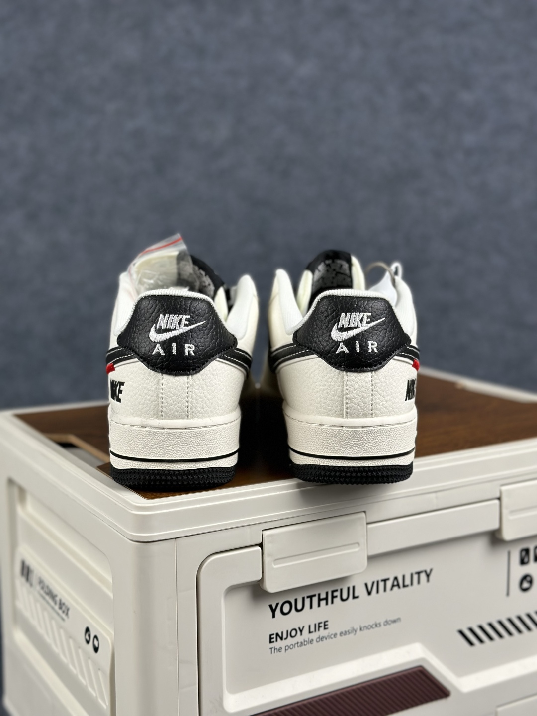 310 Nike Air Force 1 Low 耐克 空军一号低帮 DIY定制联名款 DN9688-101-Chinese UA Cheap High Quatity Brand Clothes Bags handbags Sneakers wholesale wholesaler seller from China Factory suppliers Fashion Clothing Shoes best Quality Beautiful Price 310 Nike Air Force 1 Low 耐克 空军一号低帮 DIY定制联名款 DN9688-101