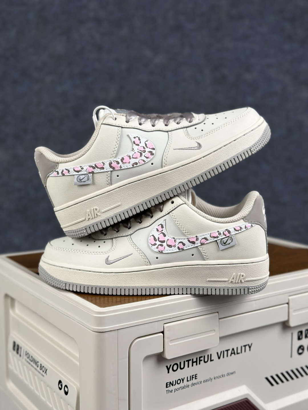 Nike Air Force 1 Low 耐克 空军一号低帮 DIY定制联名款 FB1839-323-Top High Quatity Cheap Sneakers Fashion Clothing Clothes Bags handbags Shoes of all Brand wholesale With The best Quality And Beautiful Price from China Factory Chinese suppliers wholesaler seller Nike Air Force 1 Low 耐克 空军一号低帮 DIY定制联名款 FB1839-323